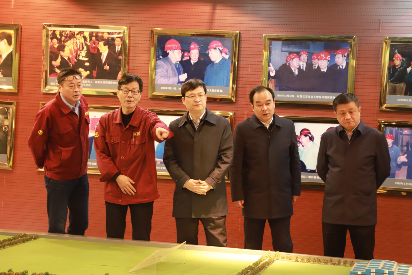 市長(zhǎng)陳之常來(lái)淮鋼召開(kāi)淮鋼特鋼“十四五” 規(guī)劃調(diào)研座談會(huì)