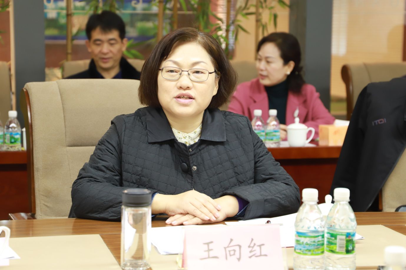 市長(zhǎng)陳之常來(lái)淮鋼召開(kāi)淮鋼特鋼“十四五” 規(guī)劃調(diào)研座談會(huì)